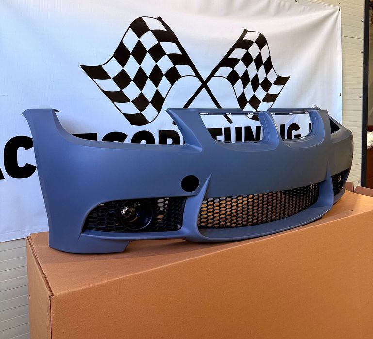 Bara fata M3 Look cu proiectoare de ceata compatibila cu BMW Seria 3 E90/E91 Non-Facelift(2005-2008)