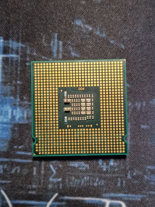 Intel '06 E300 Pentium Dual Core SLGTL MALAY. 2.6 0GHZ/2m/800/06 Q91B118