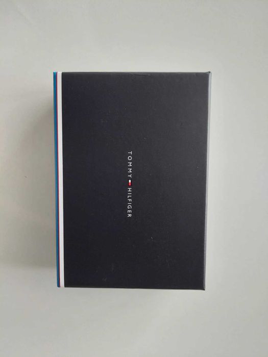 Tommy Hilfiger дамско портмоне - TH Feminine MED