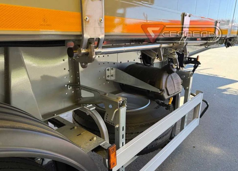 Полуприцеп зерновоз Сеспель DB4U