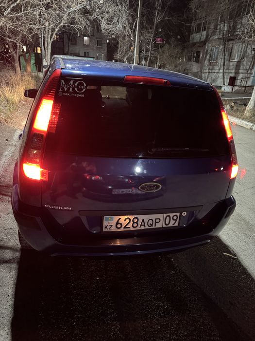 Ford Fusion 1.6 автомат