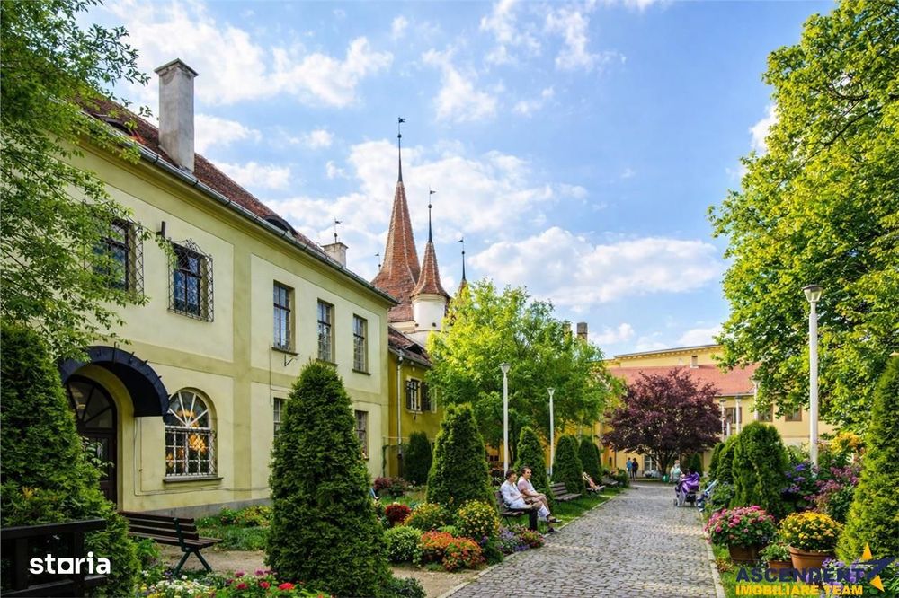 Vila Centru Istoric, Brasov: recomandata si pentru clinica centru educ