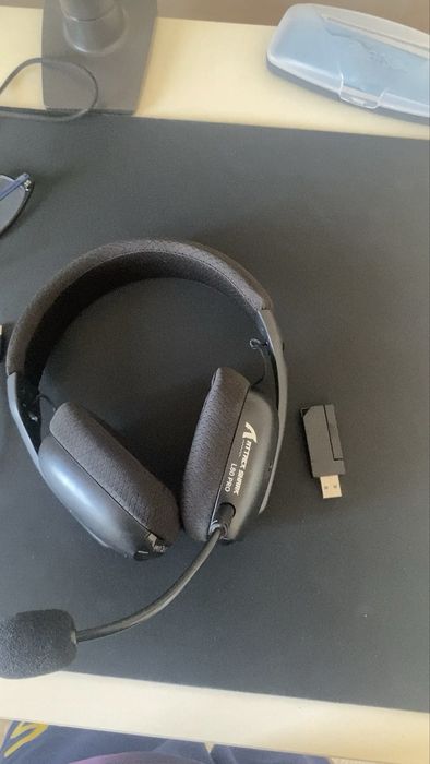 Продаю Attack shark L80pro наушники