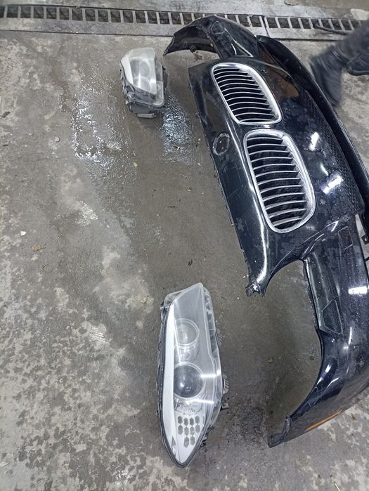 Продажа бампер с фарами