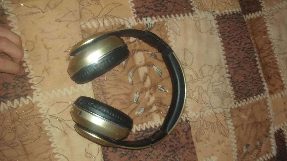 наушники хорошие