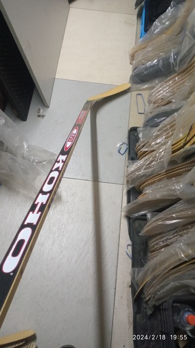 Клюшка детская разной ростовки. Оригинал Финляндия. недорого распродаж