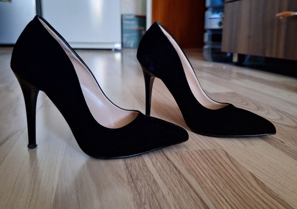 Бална рокля, подарък чанта и обувки