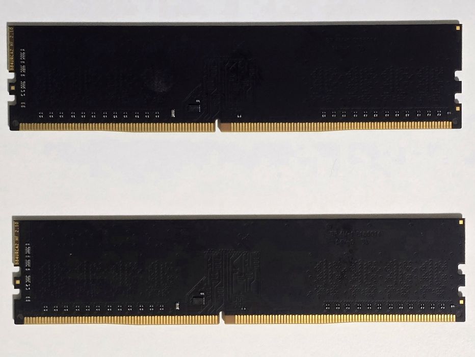 16GB DDR4 RAM (2x8GB) 2666MHz CL19 – Silicon Power
Продавам комплект R