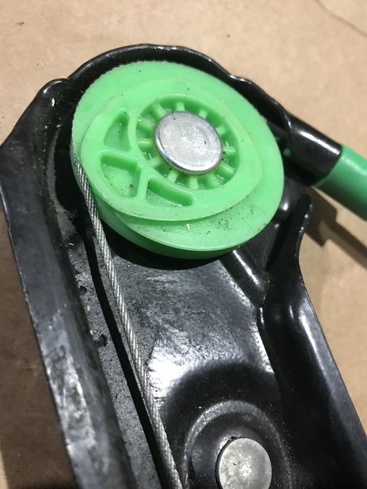 Электростеклоподьемник бмв е46