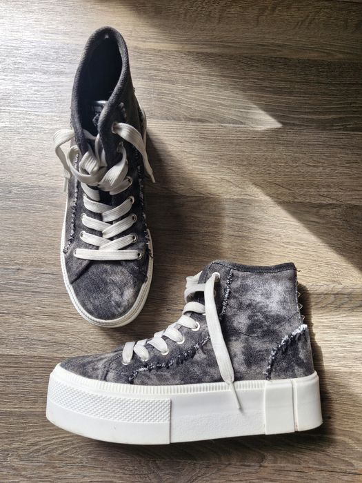 боти Bershka 37 size