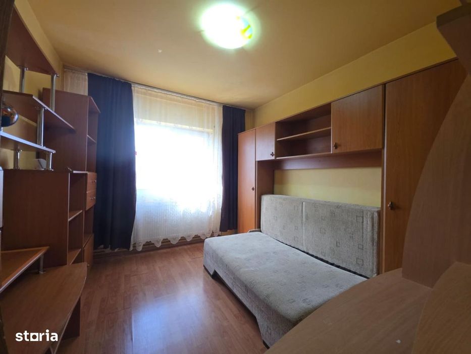 Vanzari Apartamente 3 camere Militari