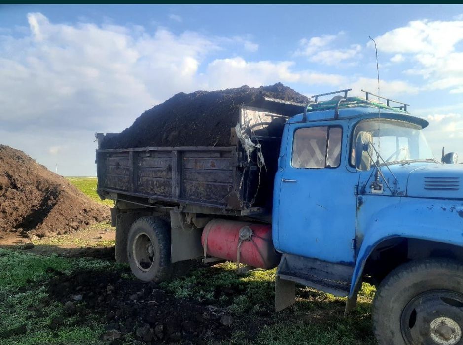 Доставка Перегной навоз Зил 130