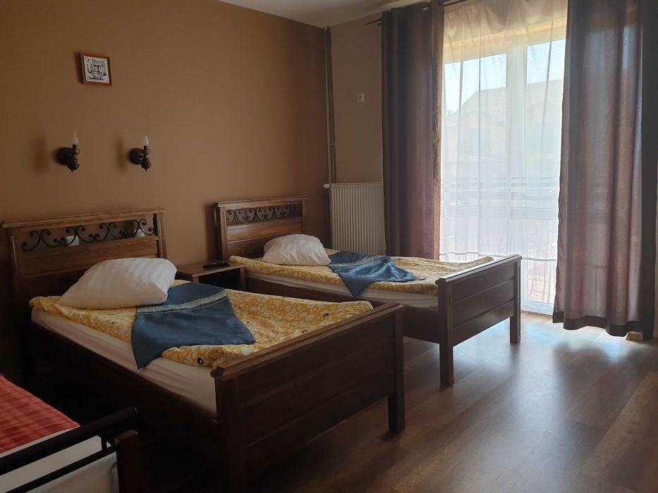 Cazare muncitori Parcare Pensiune