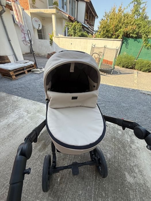 Бебешка количка Tokyo 3в1
