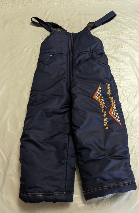 Продается зимняя куртка с комбинезоном