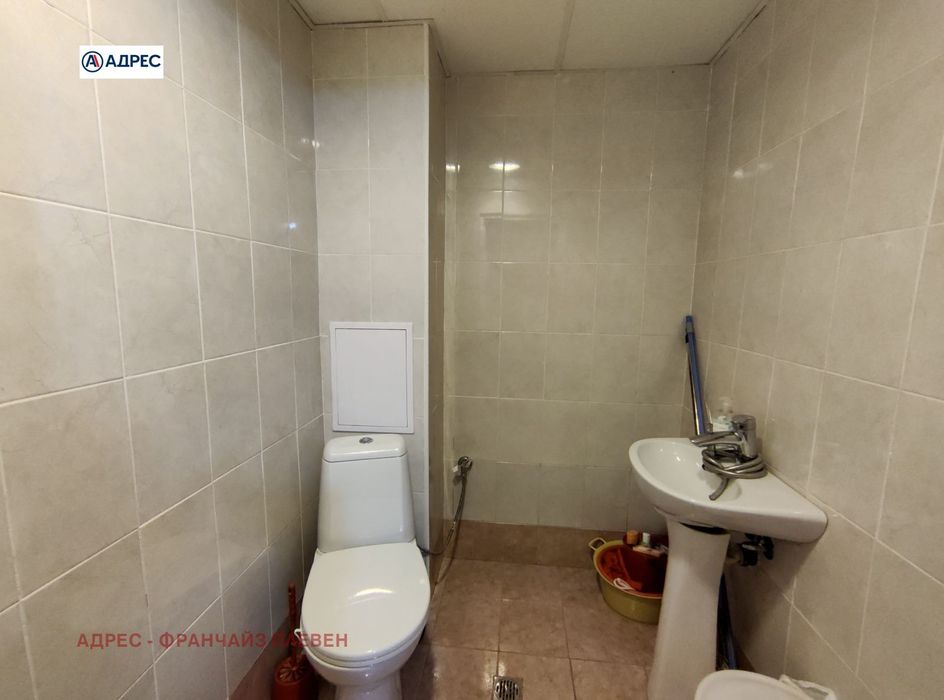 Продава се Къща в с. Пелишат, Област Плевен - 170 кв.м за 577 €/кв.м - Снимка #11