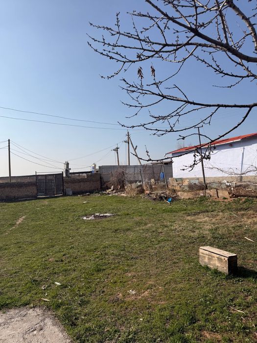 Mayiski dacha sotiladi 8 sotik