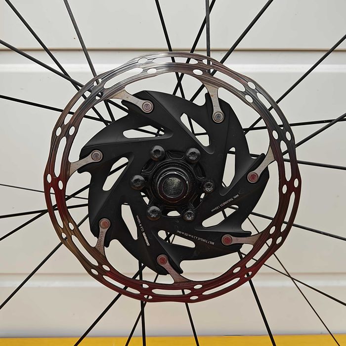 Карбонови капли BDC 50mm Carbon-Ti | 28" Диск | Чисто нови гуми Schwalbe One Tubeless + SRAM Дискове