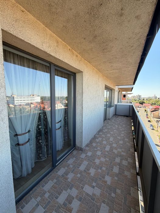 Inchiriez Apartament cu 2 Camere