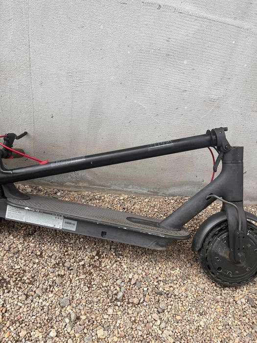 Trotineta electrică Xioami M365