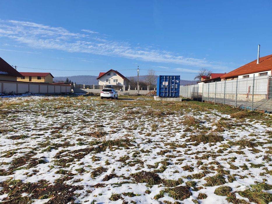 Proprietate 2950mp: Sosea DJ112, Imprejmuit + Container. Podu Oltului