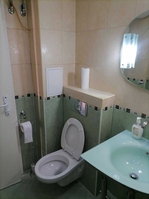 2-стаен апартамент под наем Изток