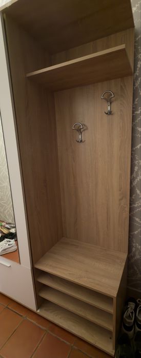 Антре шкаф с огледало – отлично състояние