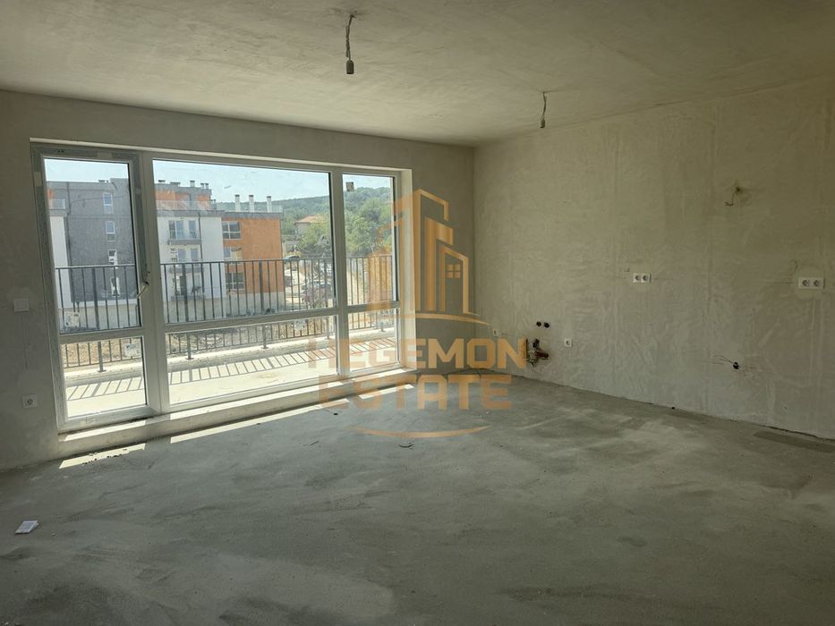 Продава се Четиристаен апартамент в Варна, Виница - 119 кв.м за 1681 €/кв.м - Снимка #2