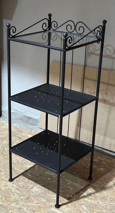 Etajera metalica cu rafturi; Suport plante; Raft pentru cosmetica