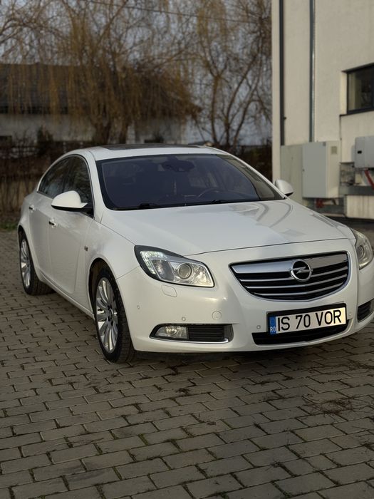 De vânzare – Opel Insignia 2.0 CDTI 2010  Full Options