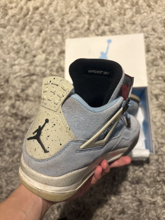 Jordan 4 university blue