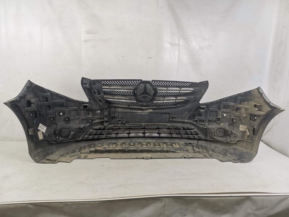 Предна броня Мерцедес-Бенц Вито / Mercedes-Benz Vito W447 с оригинална