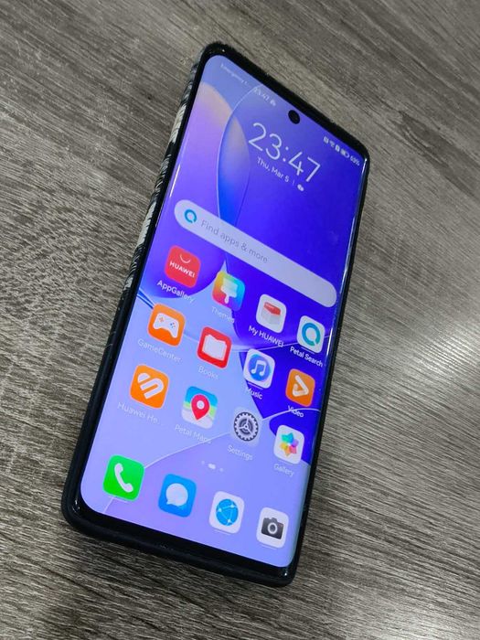 Телефон Huawei Nova 9 128/8гб