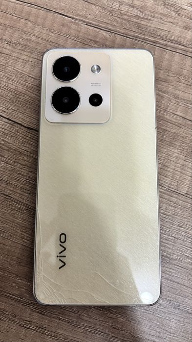 Продам Vivo y 36