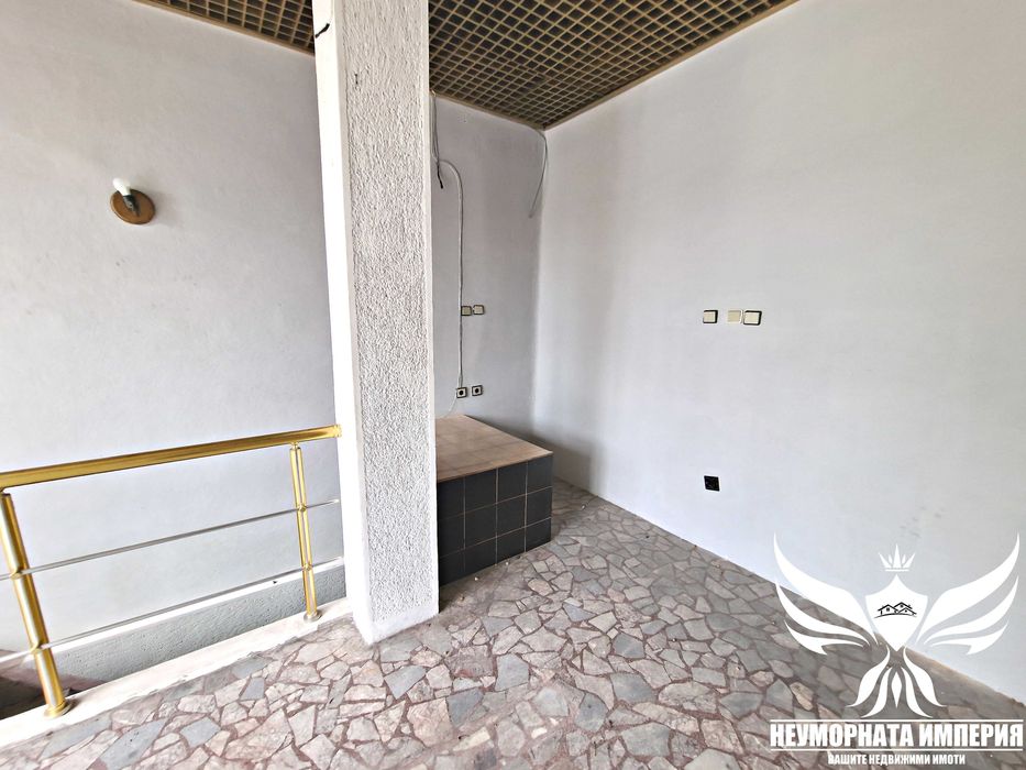 Дава се под наем Магазин в Асеновград - 376 кв.м за 300.9 € - Снимка #7