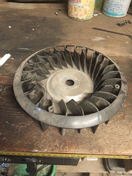 Ventilator volanta motor briggs stratton
În stare buna.
Nu trimit în tara fără plata transportului în avans.
Sunați de luni pana sâmbătă de l