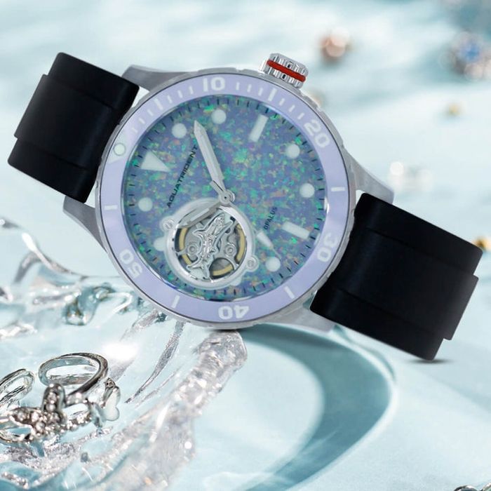 Часы наручные Женские