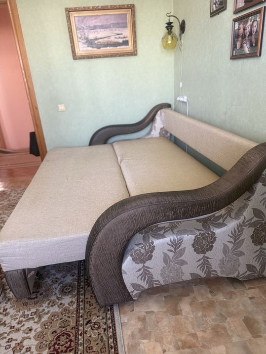 Продам диван б/у