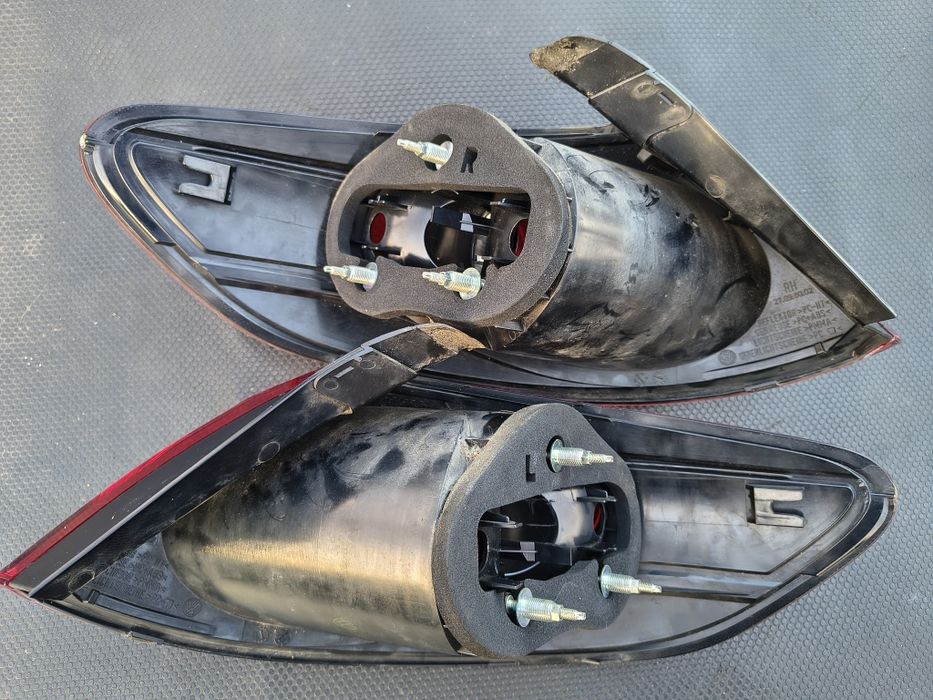 stopuri aripa vw Passat CC