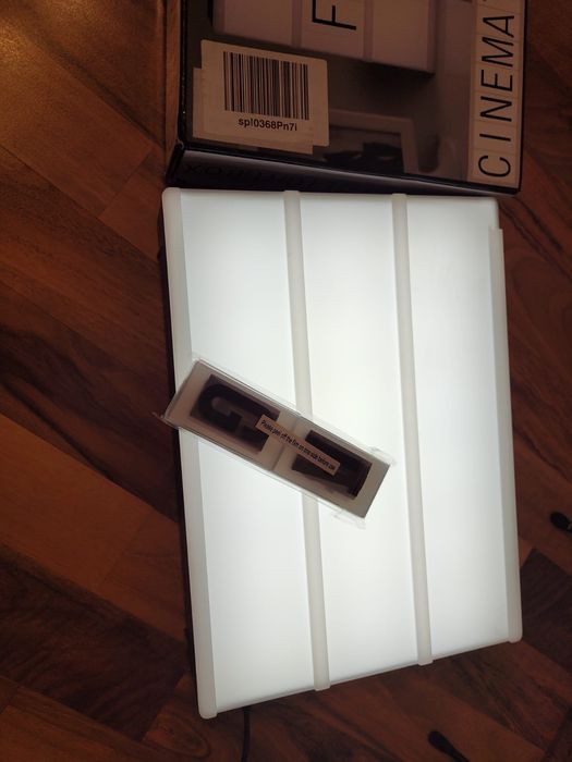 Casetă luminoasă/Panou LED cu iluminare din spate