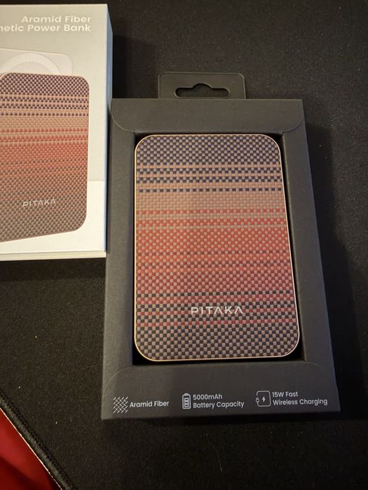 Baterie Pitaka Magsafe 5000 mAh wireless charging