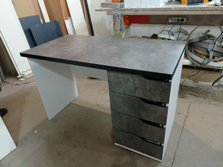 Столы компьютерные, письменные