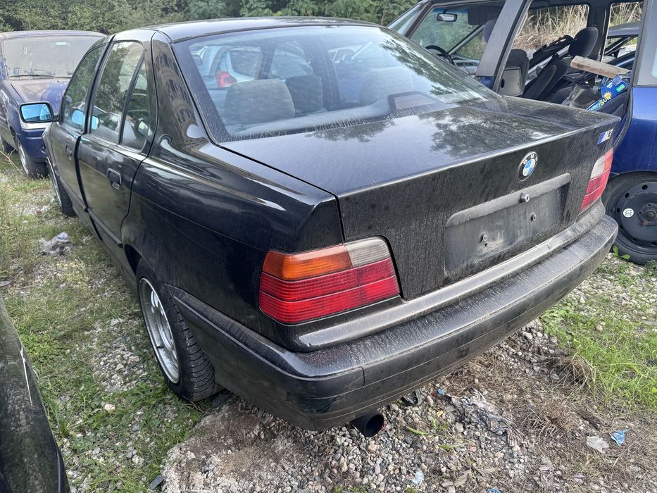 BMW 318tds e36 90hp 1995г На Части