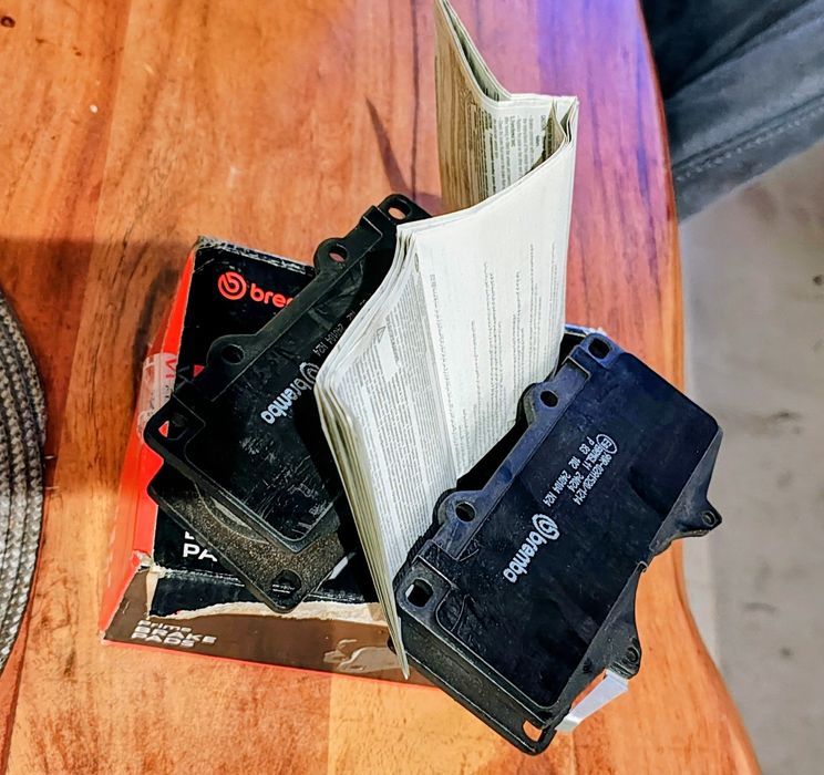 предни накладки Toyota LC150,4Runner,Lexus Gx