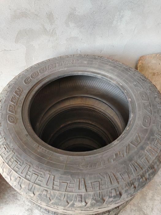 Продам шины 265/65/r17