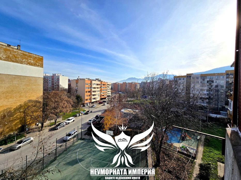 Под наем тристаен 68кв 5ет в гр.Асеновград кв.Запад