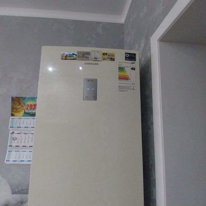 Продам холодильник самсунг