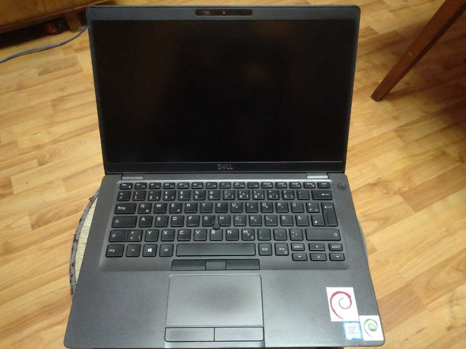 Dell Latitude 5401 / Corei7 9850H / 32GB RAM / 256GB SSD / NVidia mx150 2GB RAM + Докинг Станция Dell WD19 + Dell 130W Зарядно