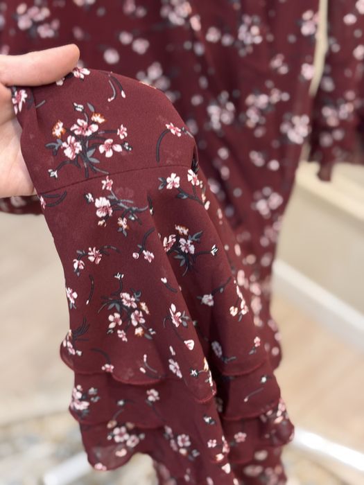 Продаю 2 красивых платья