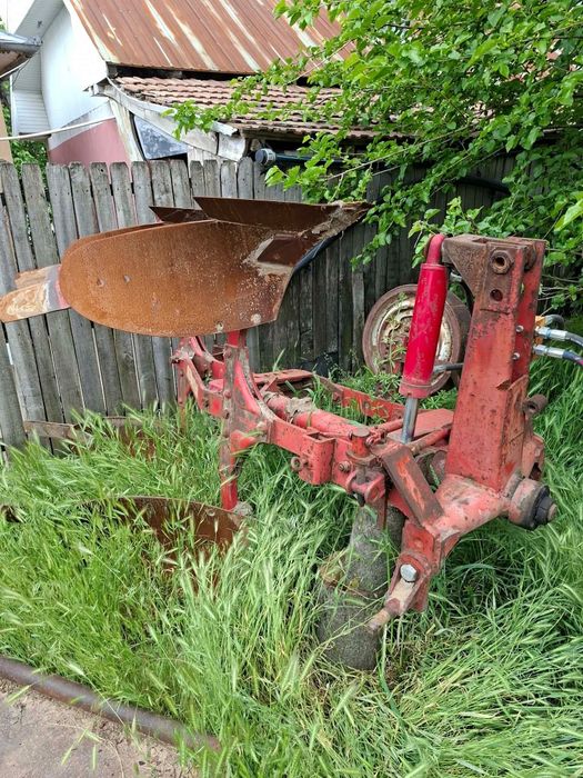 Vând Fiat 680 în stare buna de functionare